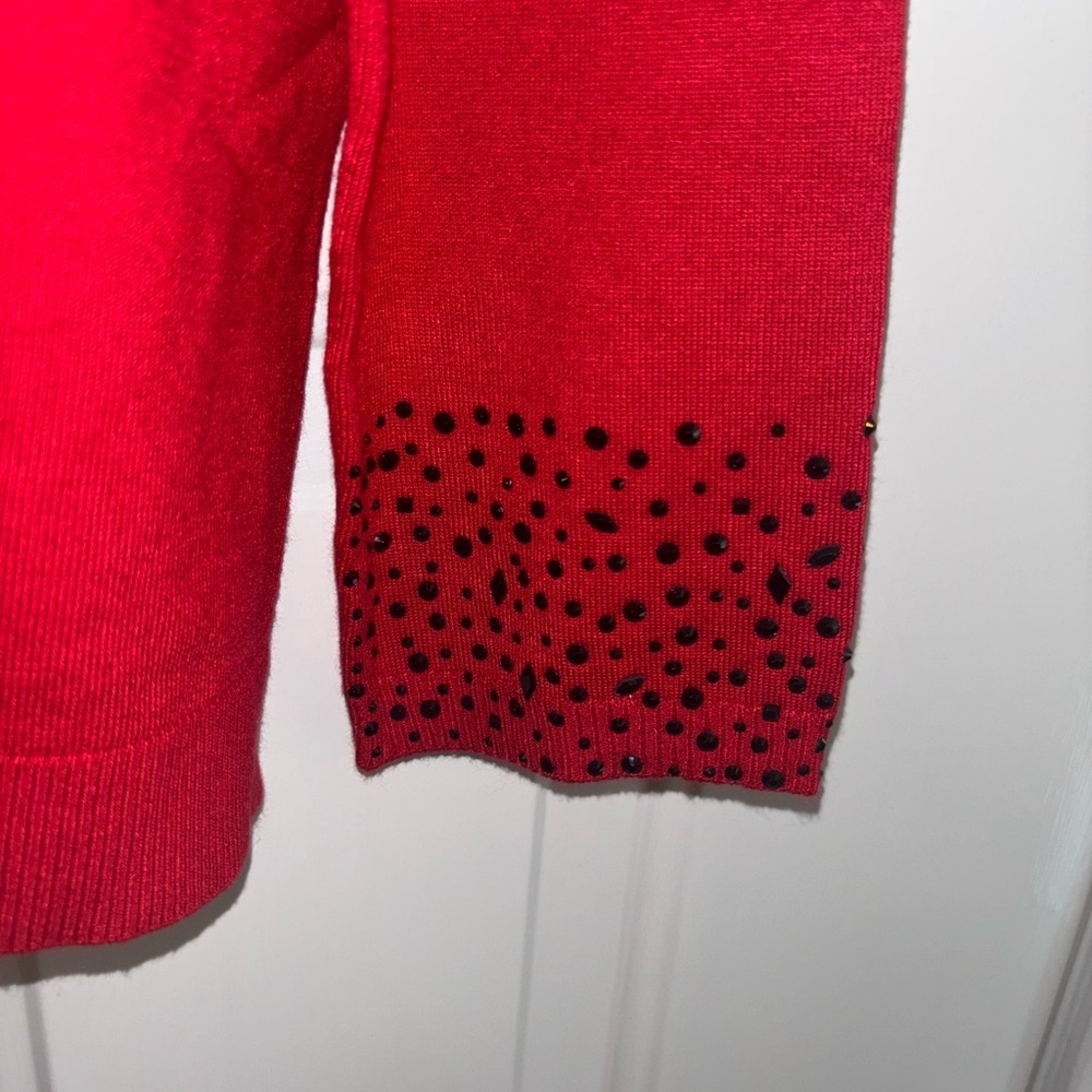 Chico’s Red Embellished Sleeve Sweater Size 2 (L) Long Sleeve Pullover NWT - Picture 4 of 9